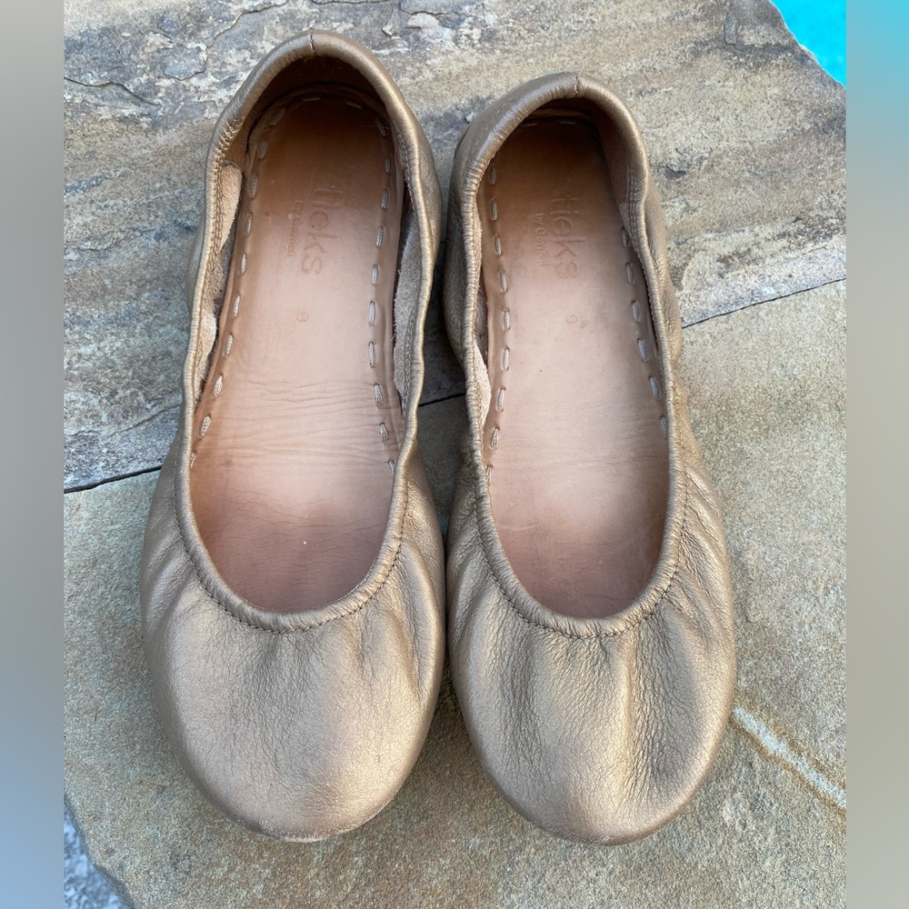 Gold Tieks